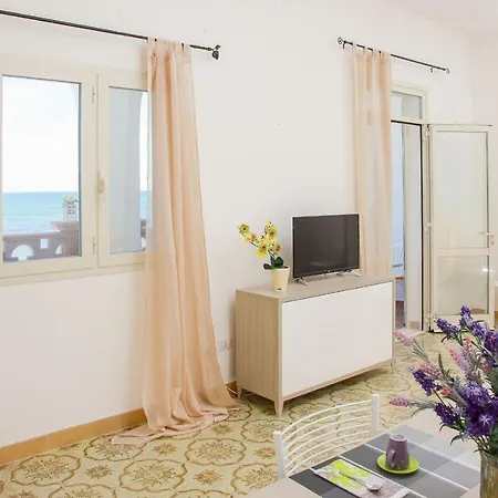 別荘 Casa Bellavista 6 Fronte Mare A トッレ・ラピッロ